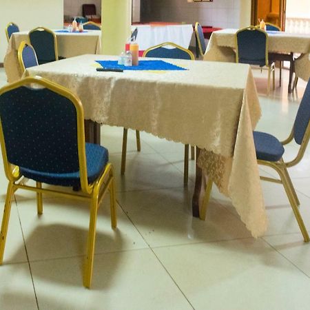Kayegi Hotel Mbale Extérieur photo